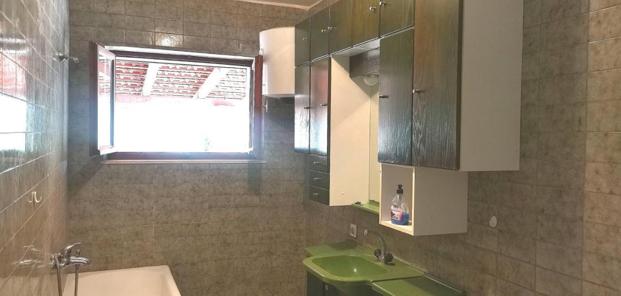 Appartement Big House For 14 People In Centre Of Lumbarda Extérieur photo