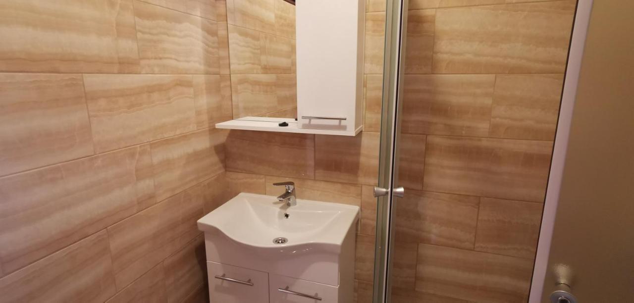 Appartement Big House For 14 People In Centre Of Lumbarda Extérieur photo